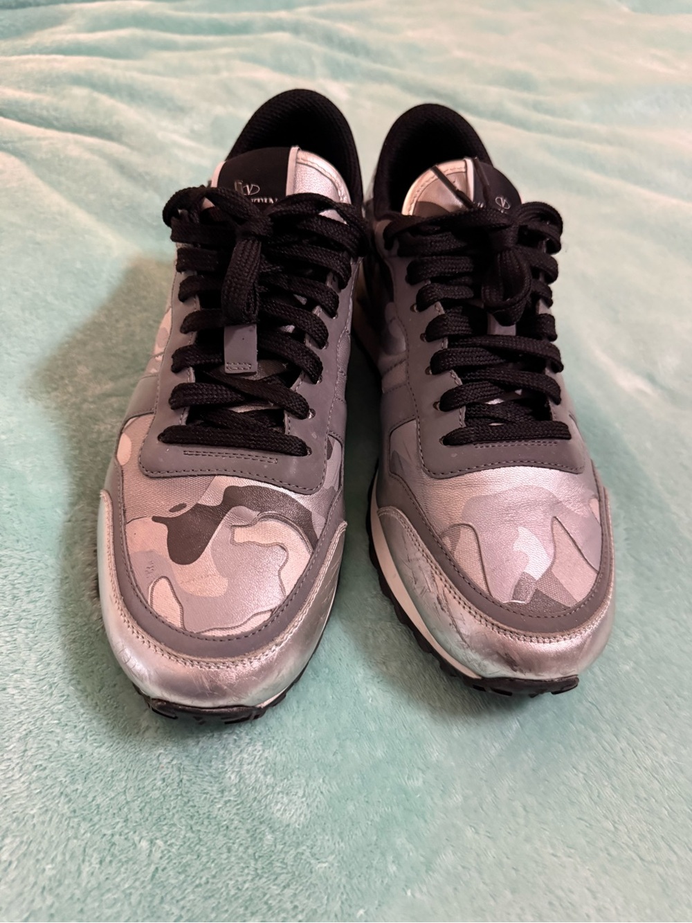 Valentino Rockrunner Camouflage Leather Sneakers. Men's Size 41 US 8